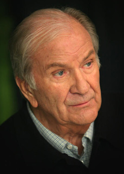 Pierre Mondy Pierre Mondy