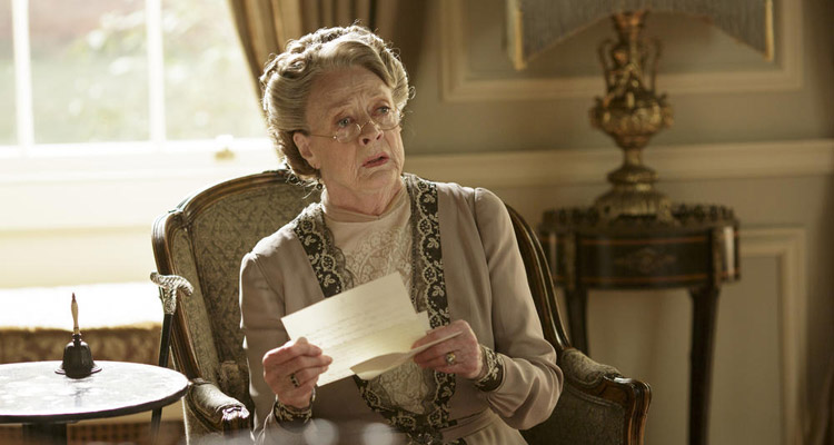 Downton Abbey : la série s’est-elle arrête à cause de Maggie Smith (Violet Crawley) ?