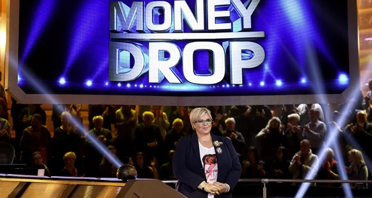 Money Drop : Roselyne Bachelot, Jarry , Ariane Brodier, Artus... pour débuter 2017 avec Laurence Boccolini
