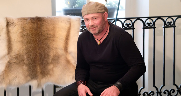 Christophe L Amour Est Dans Le Pre Angelique Est Tres Intelligente Et Respire La Joie De Vivre Toutelatele