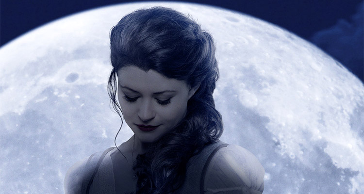 Belle (Emilie de Ravin)