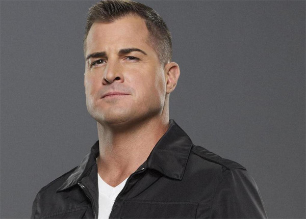 Nick Stoke dans Les Experts (George Eads)