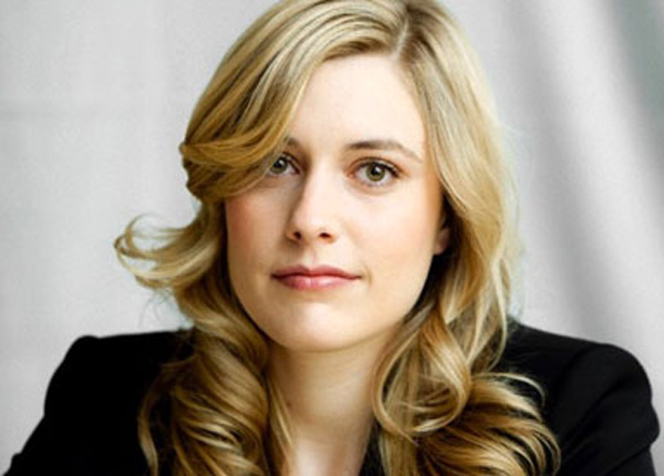 Greta Gerwig est Sally