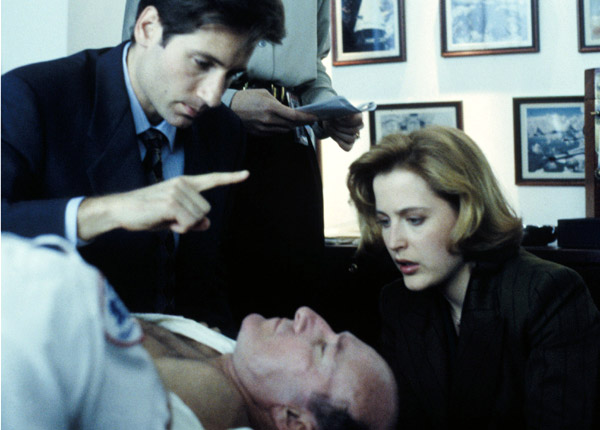 X-Files : Aux frontières du réel