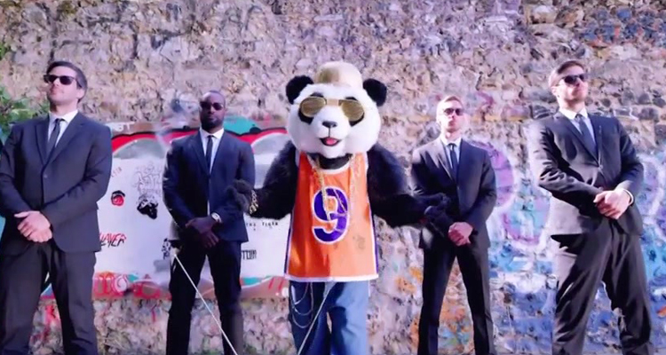Mask Singer (TF1) : pourquoi Julie Zenatti pourrait être le panda ?