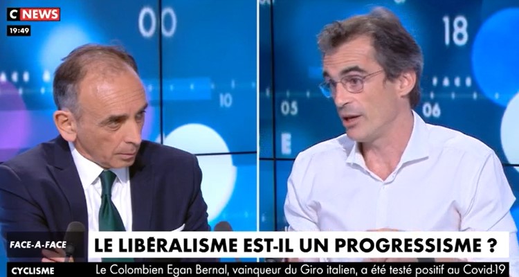 Face à l'info : une invasion pour Eric Zemmour, Christine Kelly débordée sur CNews ?