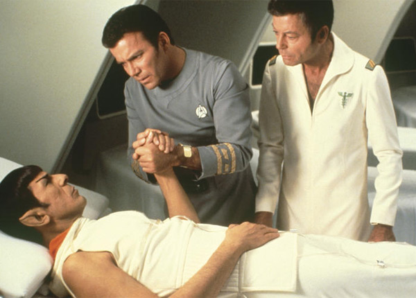Star Trek : le film ouvre le cycle Starfleet avec les honneurs