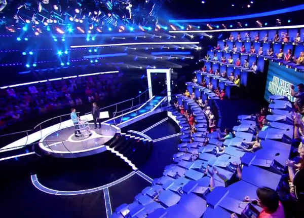 Au pied du mur : Jean-Luc Reichmann gagne déjà des fidèles sur TF1
