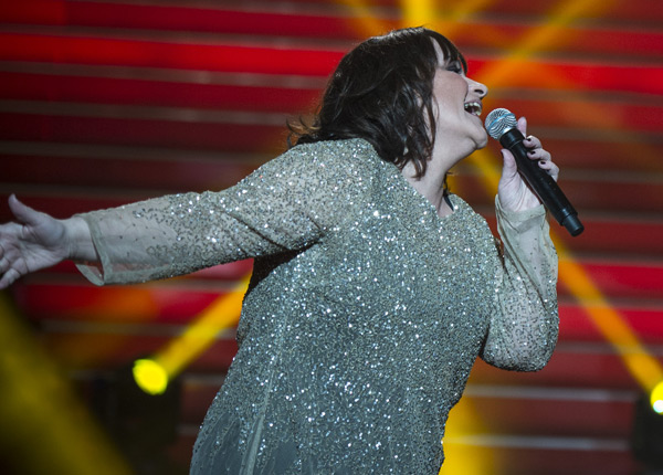 Lisa Angell : « Pour chaque Eurovision, je me maquillais et j'imaginais que je représentais la France »