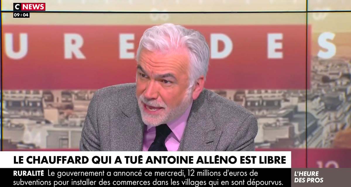 L'heure des Pros : Eugénie Bastié s'excuse en direct chez Pascal Praud sur CNews 