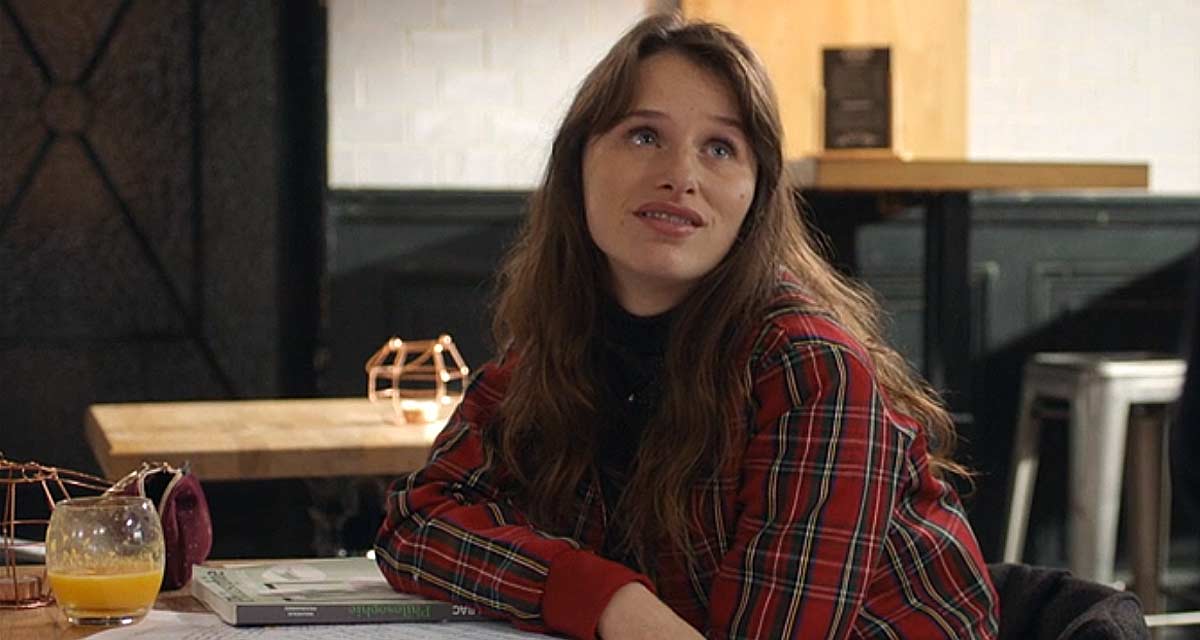 Demain nous appartient (spoiler) : Sylvain sort du coma, Emma en couple ...