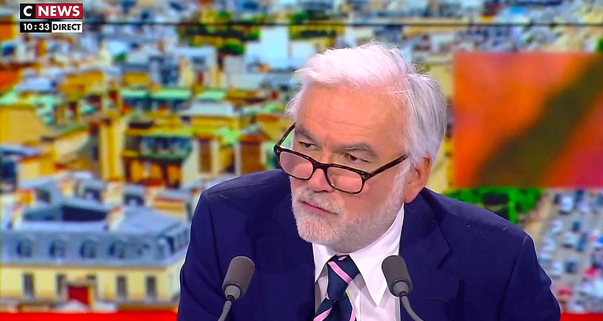 L'heure des pros : le coup d'éclat de Pascal Praud sur CNews | Toutelatele