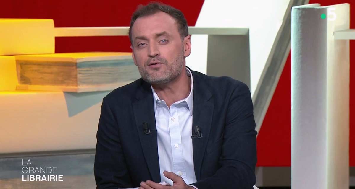 La grande librairie du 30 novembre 2022 : Victor Dixen, Riad Sattouf, Alain Damasio, Wendy Delorme... avec Augustin Trapenard sur France 5