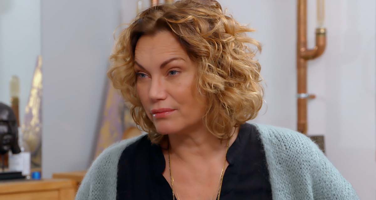 Virginie Théron (Les mystères de l'amour, TMC) : « Je ne suis pas sûre qu'Hélène soit prête à pardonner Gabriella »