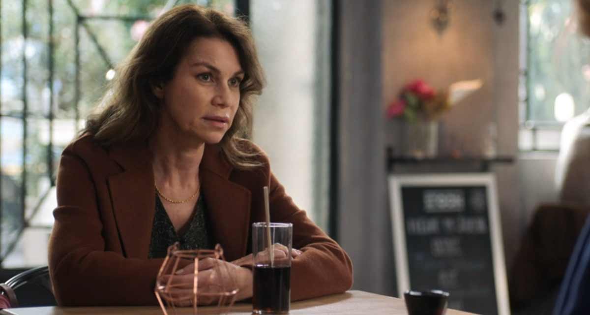 Valérie Kaprisky (Demain nous appartient, TF1) : « Le mari de Muriel n'est pas très net... Chloé va intervenir quand il devient agressif »