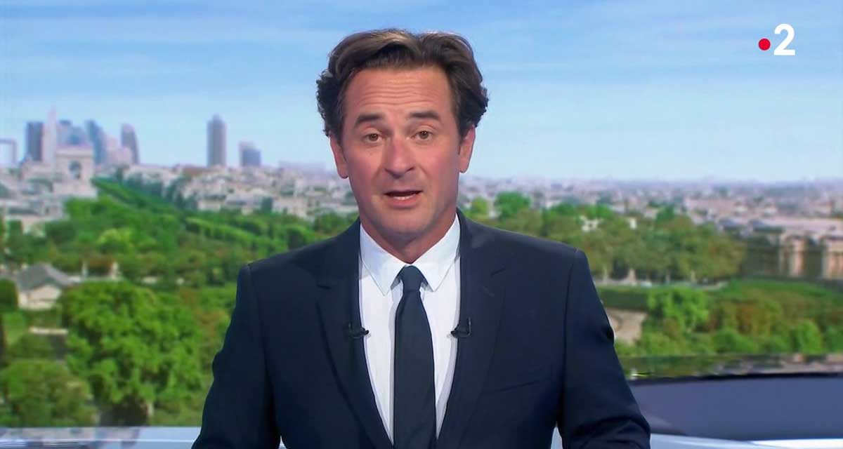 France 2 : coup dur pour Nathanaël de Rincquesen après le discret départ de Julian Bugier du JT 13H de France 2