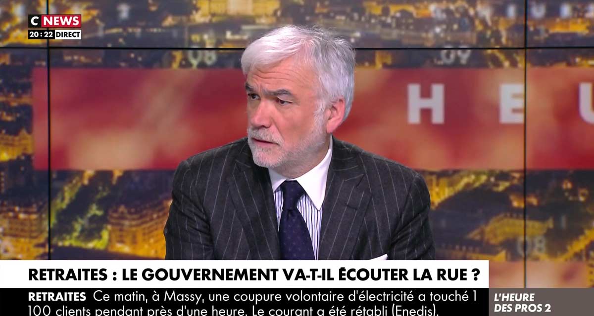L'Heure des Pros : Pascal Praud en pleine bataille, Elisabeth Levy et Gilles-William Goldnadel font le succès de CNews