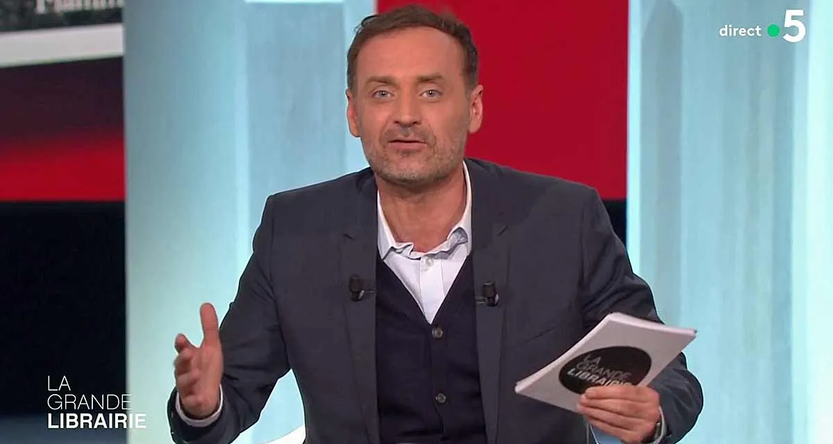 Qui est à La grande librairie ce soir (mercredi 24 mai 2023) ? : Michel Houellebecq, Erik Orsenna, Martin Bourboulon... les invités d’Augustin Trapenard sur France 5 Qui est à La grande librairie ce soir (mercredi 24 mai 2023) ? : Michel Houellebecq, Erik Orsenna, Martin Bourboulon... les invités d’Augustin Trapenard sur France 5