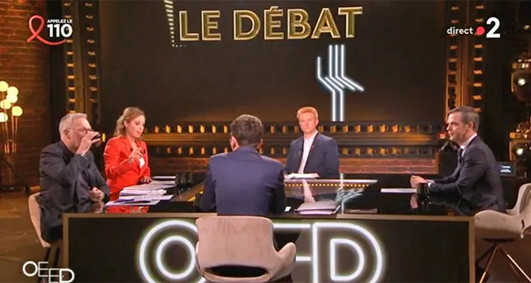 On est en direct : scandale pour Laurent Ruquier, Léa Salamé s’effondre sur France 2 On est en direct : scandale pour Laurent Ruquier, Léa Salamé s’effondre sur France 2