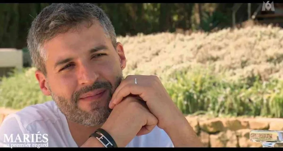 Mariés au premier regard : Pedro demande à Jefferson d’emménager avec lui, son incroyable cadeau sur M6 Mariés au premier regard : Pedro demande à Jefferson d’emménager avec lui, son incroyable cadeau sur M6