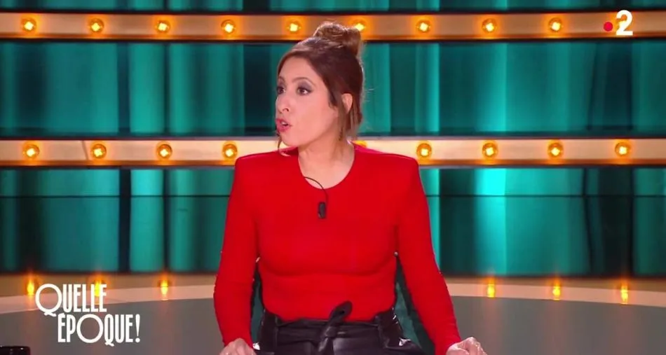 Quelle époque : Léa Salamé perturbée par Christophe Dechavanne, une demande en mariage sur France 2 Quelle époque : Léa Salamé perturbée par Christophe Dechavanne, une demande en mariage sur France 2