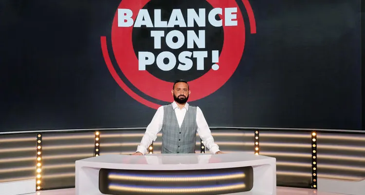 Balance ton post : Cyril Hanouna s’attaque à Arthur avec Eric Naulleau, Bernard Laporte, Karim Zéribi, Doc Gynéco... Balance ton post : Cyril Hanouna s’attaque à Arthur avec Eric Naulleau, Bernard Laporte, Karim Zéribi, Doc Gynéco...