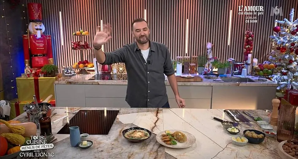 Cyril Lignac à bord de sa première dans Tous en cuisine