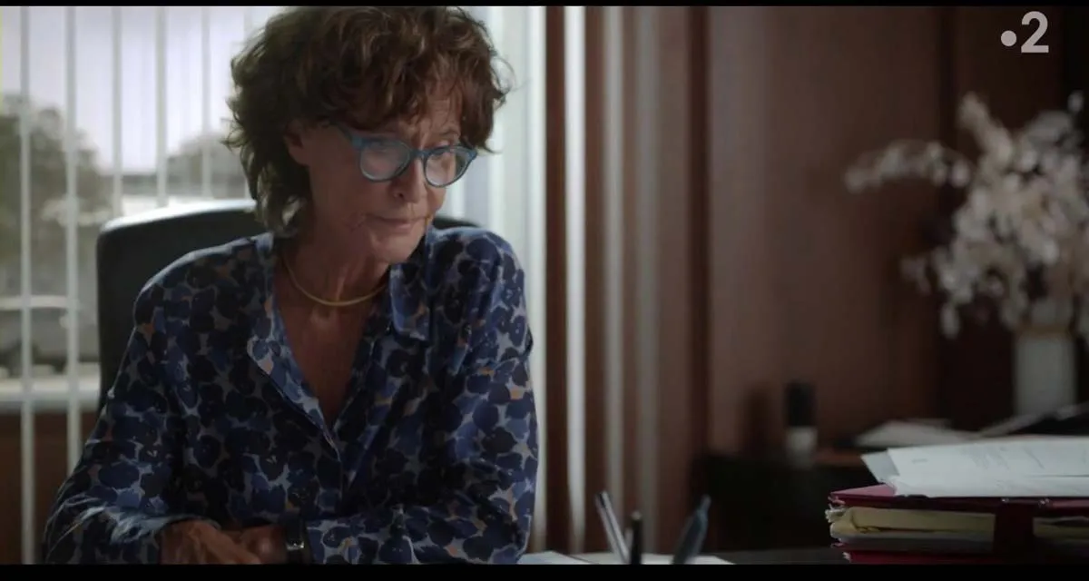 Un si grand soleil en avance : Elisabeth Bastide en plein dilemme, Patrice Angel arrêté (épisode du mercredi 14 septembre 2022 sur France 2) Un si grand soleil en avance : Elisabeth Bastide en plein dilemme, Patrice Angel arrêté (épisode du mercredi 14 septembre 2022 sur France 2)