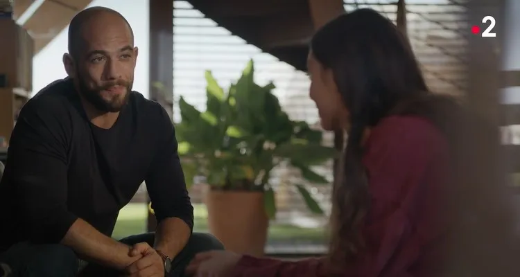 Un si grand soleil (spoiler) : Steve pactise avec Camille, Anissa se rapproche de l’ennemi Un si grand soleil (spoiler) : Steve pactise avec Camille, Anissa se rapproche de l’ennemi