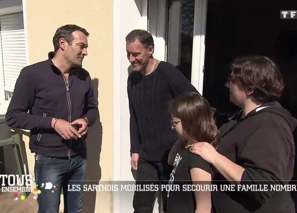 Tous Ensemble / Les Carnets de Julie : un impitoyable duel pour Marc Emmanuel Tous Ensemble / Les Carnets de Julie : un impitoyable duel pour Marc Emmanuel