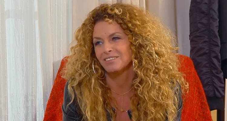 Manuela Lopez : « Pourquoi j’ai quitté Les Mystères de l’amour sur TMC » Manuela Lopez : « Pourquoi j’ai quitté Les Mystères de l’amour sur TMC »