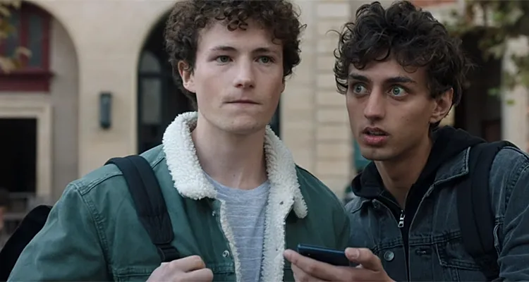 Demain nous appartient (spoiler) : Jack attaqué, Lizzie va-t-elle mourir sur TF1 ? Demain nous appartient (spoiler) : Jack attaqué, Lizzie va-t-elle mourir sur TF1 ?
