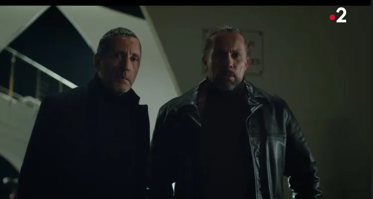 Un si grand soleil en avance : la mort de Léo, Gary confronté à une énigme (épisode du mardi 15 mars 2022 sur France 2) Un si grand soleil en avance : la mort de Léo, Gary confronté à une énigme (épisode du mardi 15 mars 2022 sur France 2)