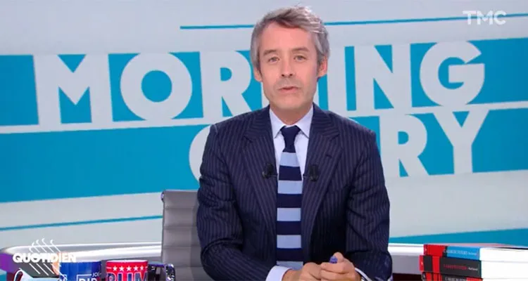 Quotidien : Yann Barthès perd un chroniqueur, polémiques sur TMC Quotidien : Yann Barthès perd un chroniqueur, polémiques sur TMC