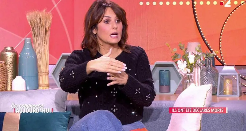 Faustine Bollaert déclare la guerre à Cyril Hanouna (C8), l’animatrice écartée de l’antenne de France 2 Faustine Bollaert déclare la guerre à Cyril Hanouna (C8), l’animatrice écartée de l’antenne de France 2