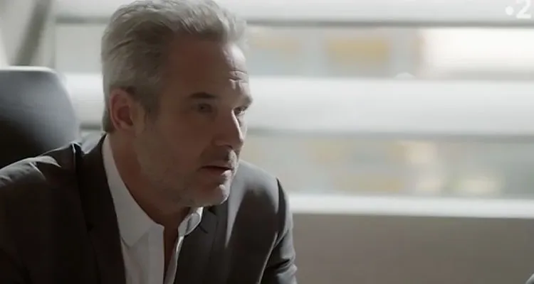 Un si grand soleil en avance : Hélène sort de prison, Florent accusé (épisode du mercredi 18 mai 2022 sur France 2) Un si grand soleil en avance : Hélène sort de prison, Florent accusé (épisode du mercredi 18 mai 2022 sur France 2)