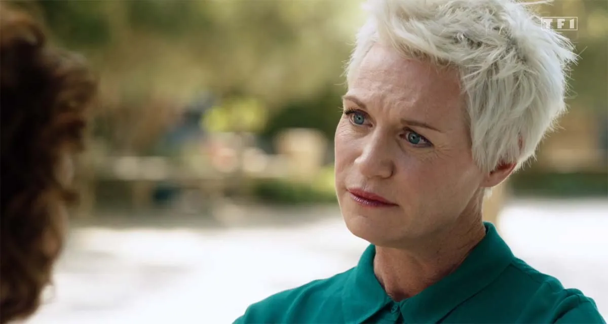 Ici tout commence en avance : Olivia balance la vérité, la vengeance ratée de Deva, Malik s’excuse auprès de Billie… (épisode du vendredi 15 septembre 2023 sur TF1) Ici tout commence en avance : Olivia balance la vérité, la vengeance ratée de Deva, Malik s’excuse auprès de Billie… (épisode du vendredi 15 septembre 2023 sur TF1)