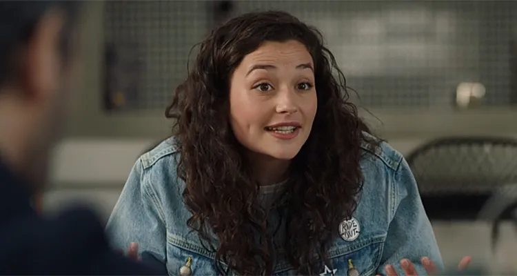 Louvia Bachelier (Demain nous appartient, TF1) : « Manon va avoir des conflits avec Aurore... » Louvia Bachelier (Demain nous appartient, TF1) : « Manon va avoir des conflits avec Aurore... »