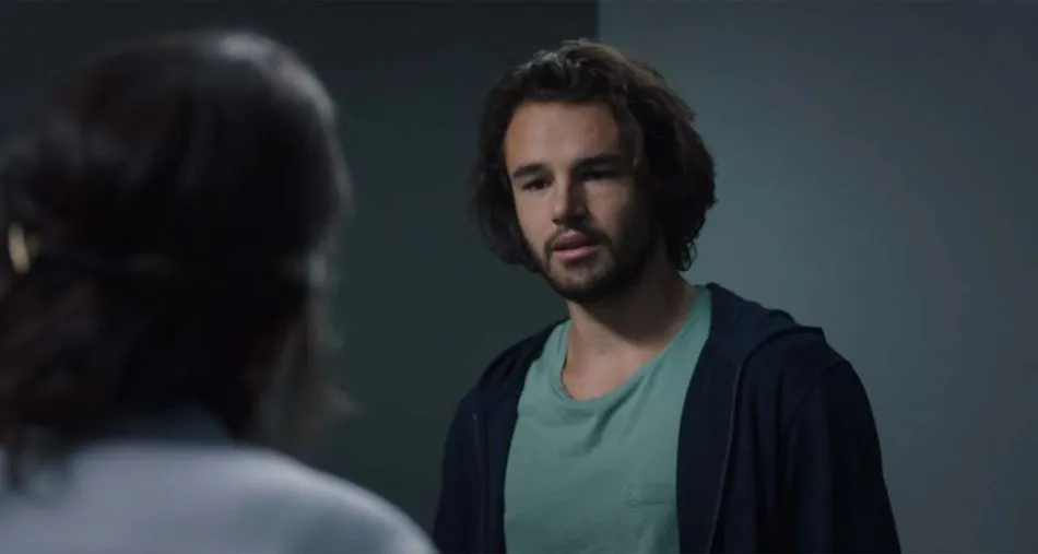Demain nous appartient (spoiler) : quel sort pour Hadrien ? L’annonce de Soraya sur TF1 Demain nous appartient (spoiler) : quel sort pour Hadrien ? L’annonce de Soraya sur TF1