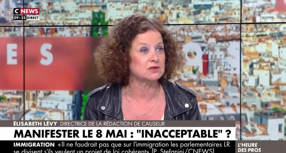 L’Heure des Pros : Pascal Praud remplacé, Elisabeth Lévy contrainte de se taire sur CNews L’Heure des Pros : Pascal Praud remplacé, Elisabeth Lévy contrainte de se taire sur CNews