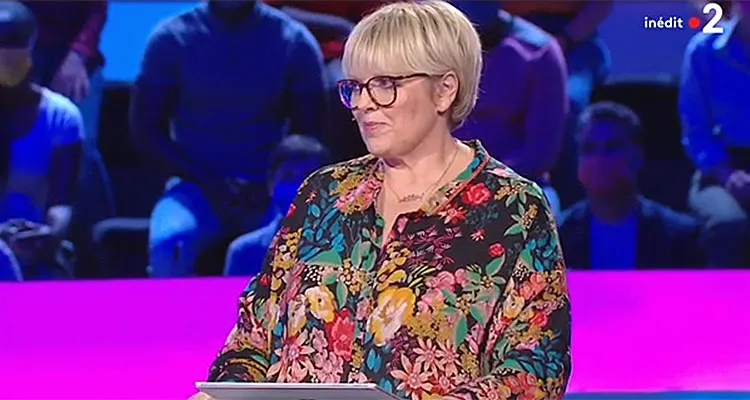 Tout le monde veut prendre sa place : audiences timides, public sceptique, Laurence Boccolini sur un siège éjectable ? Tout le monde veut prendre sa place : audiences timides, public sceptique, Laurence Boccolini sur un siège éjectable ?