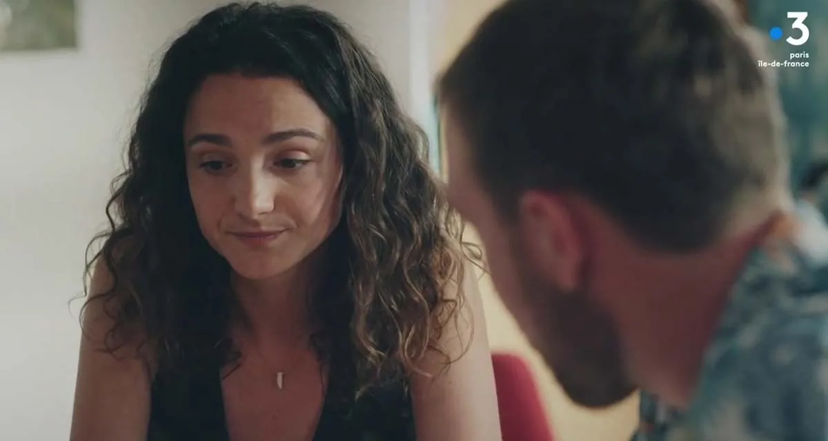 Plus belle la vie (spoiler) : Baptiste évincé, Emma entre la vie et la mort sur France 3 Plus belle la vie (spoiler) : Baptiste évincé, Emma entre la vie et la mort sur France 3