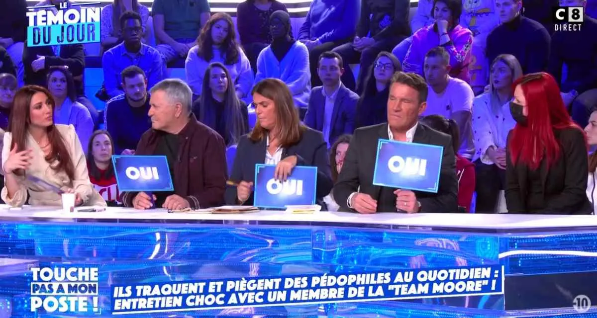 Touche pas à mon poste : Raymond enragé face à Cyril Hanouna, Delphine Wespiser sous le choc sur C8 Touche pas à mon poste : Raymond enragé face à Cyril Hanouna, Delphine Wespiser sous le choc sur C8