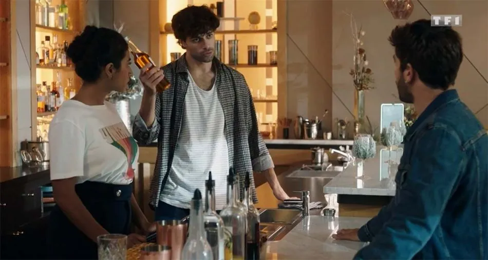 Ici tout commence (spoiler) : David jaloux de la relation entre Deva et Lisandro, le départ de Jasmine et Laetitia sur TF1 Ici tout commence (spoiler) : David jaloux de la relation entre Deva et Lisandro, le départ de Jasmine et Laetitia sur TF1