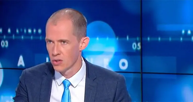 Face à l’info : Éric Zemmour absent, CNews explose avec Dimitri Pavlenko Face à l’info : Éric Zemmour absent, CNews explose avec Dimitri Pavlenko