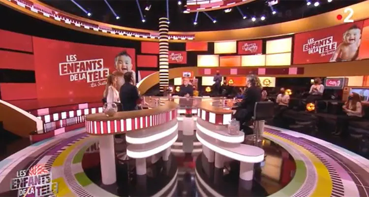 Audiences TV Access (dimanche 14 mars 2021) : Les Enfants de la télé sans réaction face à TF1, Kaamelott et W9 brillent Audiences TV Access (dimanche 14 mars 2021) : Les Enfants de la télé sans réaction face à TF1, Kaamelott et W9 brillent
