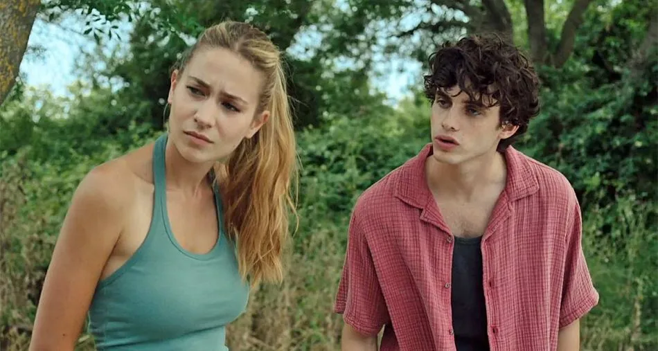 Loup et Joséphine pourraient bien former un couple dans Ici tout commence sur TF1.