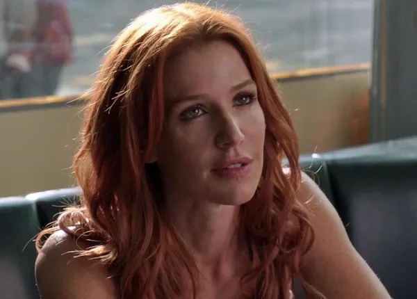 Unforgettable : Carrie et Al séduisent jusqu’au bout de la nuit sur TF1 Unforgettable : Carrie et Al séduisent jusqu’au bout de la nuit sur TF1