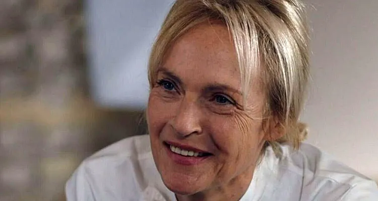 Alexandra Vandernoot ( Ici tout commence, TF1) : « Annabelle va se venger de Teyssier en se servant de Zacharie et Louis » Alexandra Vandernoot ( Ici tout commence, TF1) : « Annabelle va se venger de Teyssier en se servant de Zacharie et Louis »