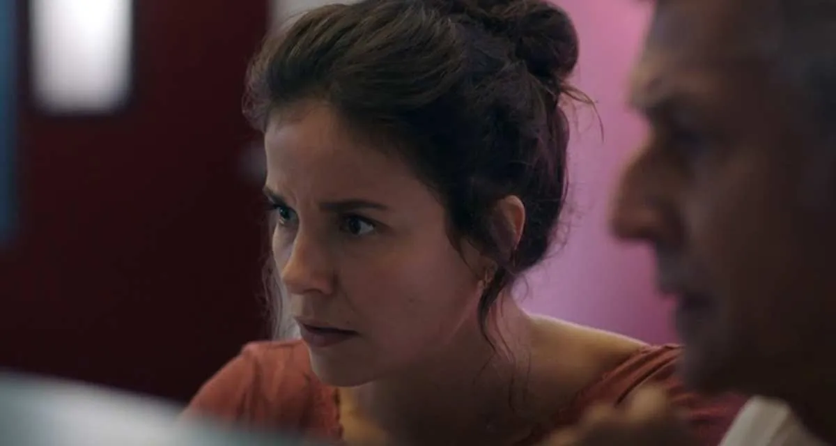 Demain nous appartient (spoiler) : Aurore trahie par Roxane avant la mort de Sara ? Résumé en avance de l’épisode du mardi 10 janvier 2023 sur TF1 Demain nous appartient (spoiler) : Aurore trahie par Roxane avant la mort de Sara ? Résumé en avance de l’épisode du mardi 10 janvier 2023 sur TF1